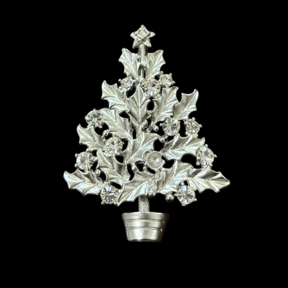 EISENBERG ICE Silver Holly Christmas Tree Pin Signed